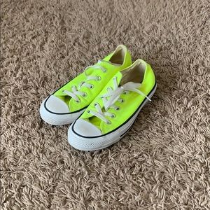 Neon converse